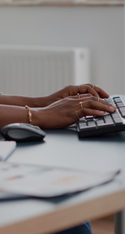 Важно е да подчертаем, че зеленчукопроизводителите трябва да извършват счетоводство, за да отчитат своите приходи и плащат